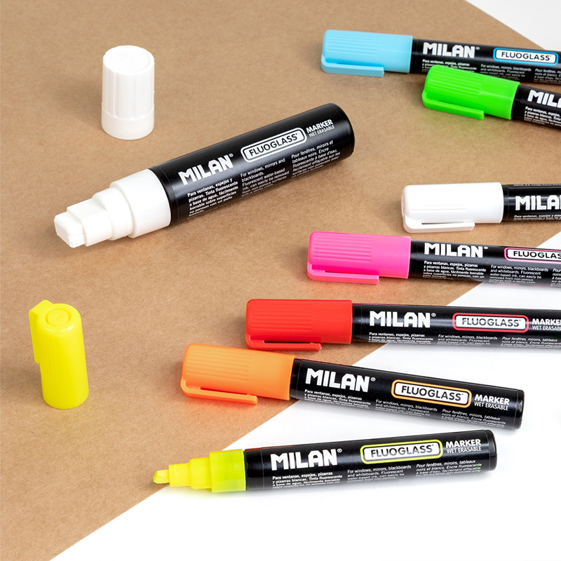 MILAN Popisovač MILAN FLUOGLASS bílý - blistr