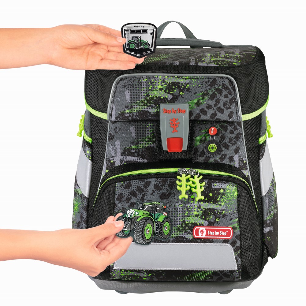HAMA Doplňkový set obrázků MAGIC MAGS Zelený traktor k aktovkám GRADE, SPACE, CLOUD, 2v1 a KI