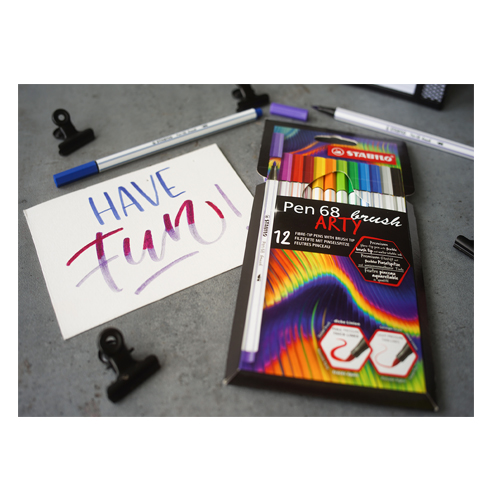 STABILO Fixy se štětcovým hrotem pro různé šířky čar STABILO PEN 68 brush - Arty, sada 12 ks